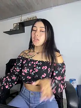 emily 22x online show from 01/18/25, 07:26