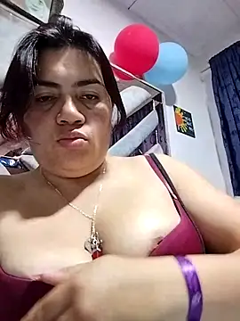 naughty-sharlot online show from 12/06/24, 11:57