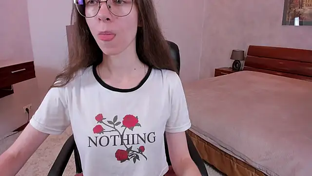 Pantyhose Mila online show from 10/05/25, 07:12