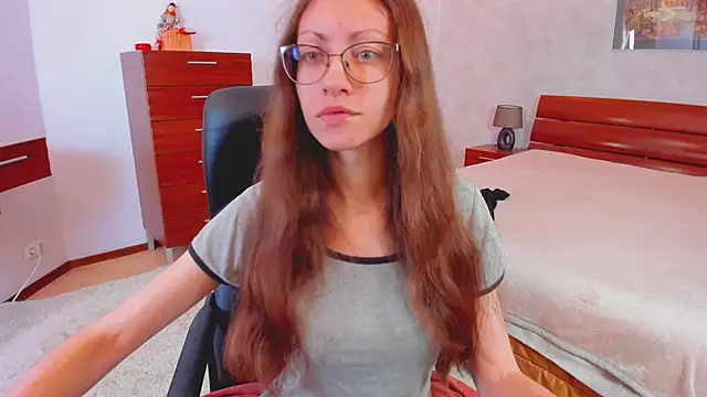 Pantyhose Mila online show from 10/19/25, 07:03