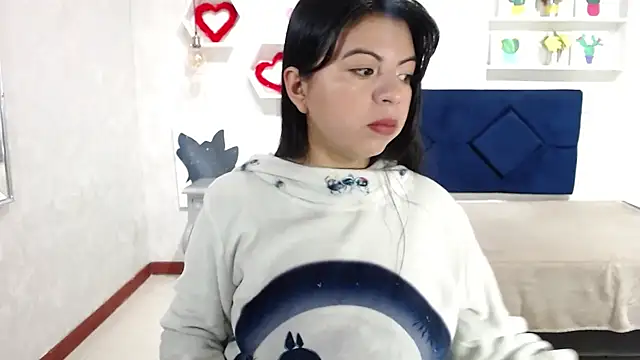 CarolineBrunx online show from 10/04/25, 03:26