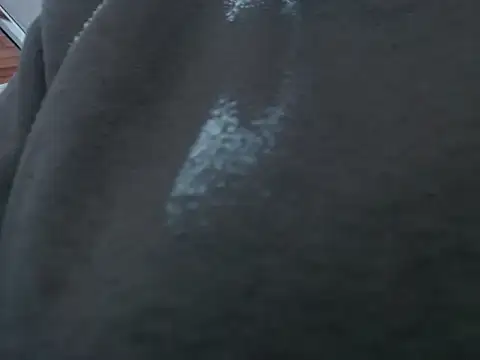 CarolineBrunx online show from 10/24/25, 05:04