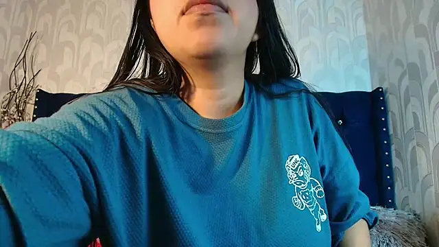 CarolineBrunx online show from 02/08/26, 06:06