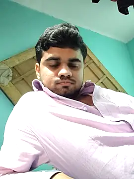 Ishan003 online show from 03/31/26, 04:46