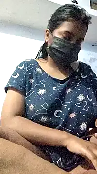 Snapshot of Priya_Strip chatting on 01/02/25, 07:40 Priya Strip online show from 01/02/25, 07:40