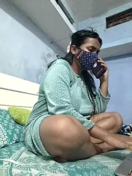 Snapshot of Priya_Strip chatting on 01/15/25, 07:55 Priya Strip online show from 01/15/25, 07:55