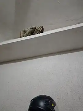 Priya Strip online show from 04/16/26, 10:45