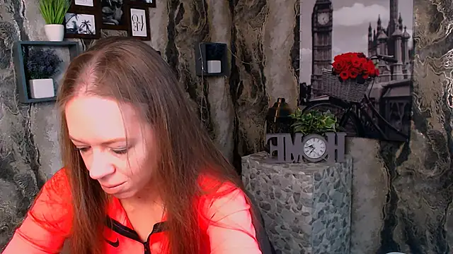 GloriaSi  online show from 10/30/25, 05:31