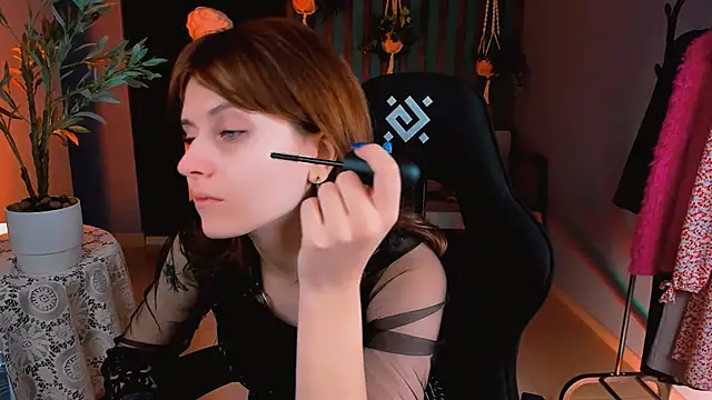 LolaAsmus online show from 11/14/25, 07:51