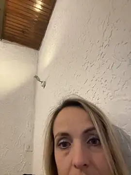 Annelibre online show from 01/14/25, 09:20