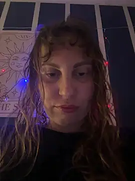 Snapshot of Yanacool007 chatting on 02/14/25, 09:32 Yanacool007 online show from 02/14/25, 09:32