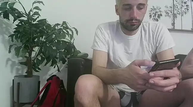 Snapshot of SirCharlesXXX chatting on 02/25/25, 01:20 SirCharlesXXX online show from 02/25/25, 01:20