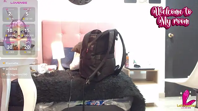 Snapshot of sofi_66 chatting on 12/21/24, 12:09 sofi 66 online show from 12/21/24, 12:09