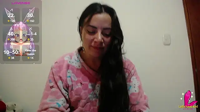 Snapshot of sofi_66 chatting on 02/12/25, 01:19 sofi 66 online show from 02/12/25, 01:19