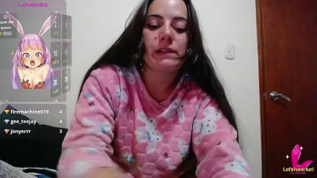 Snapshot of sofi_66 chatting on 03/21/25, 06:38 sofi 66 online show from 03/21/25, 06:38