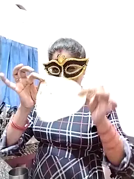 Babydoll 18 online show from 11/10/25, 03:00