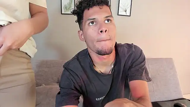 miaa lux online show from 03/11/25, 07:03