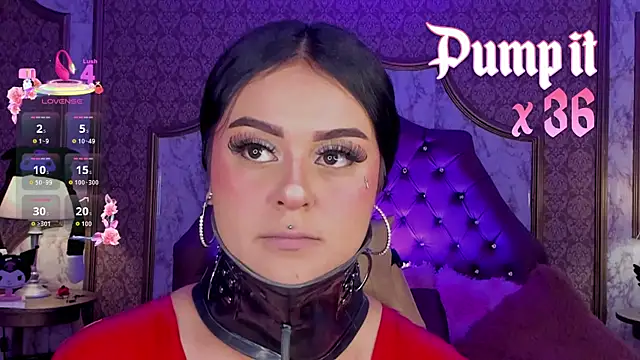 SoffiQueen online show from 04/20/26, 02:42