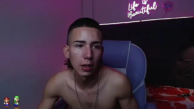 JackSwan18 online show from 12/05/24, 05:06