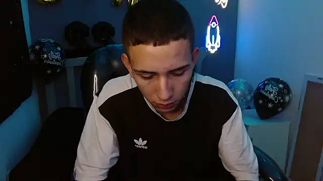 JackSwan18 online show from 01/04/25, 07:02