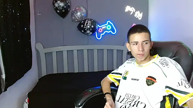 JackSwan18 online show from 01/07/25, 12:31