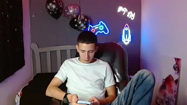 JackSwan18 online show from 01/10/25, 12:36