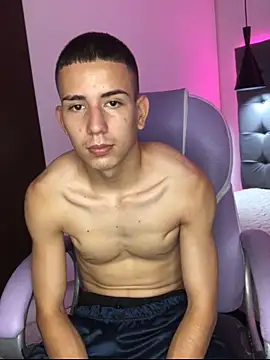 JackSwan18 online show from 10/10/25, 03:27