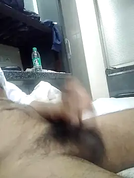 Snapshot of pusseylover1 chatting on 02/24/25, 08:06 pusseylover1 online show from 02/24/25, 08:06