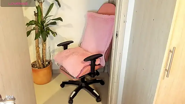 bruneettklaryss online show from 01/19/25, 07:58