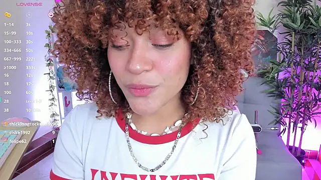 natty romanof 18 online show from 01/22/25, 03:29