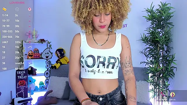 natty romanof 18 online show from 11/03/25, 10:27