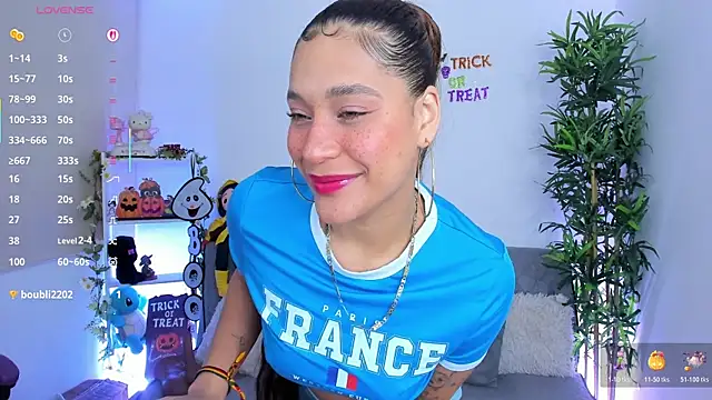 natty romanof 18 online show from 11/05/25, 11:54