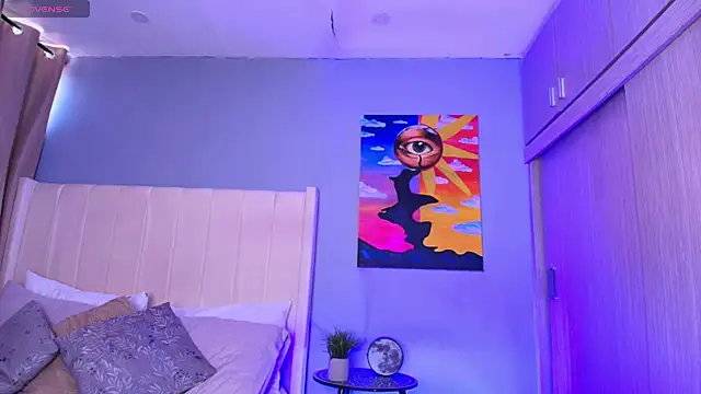 Shenoa1 online show from 09/29/25, 10:03