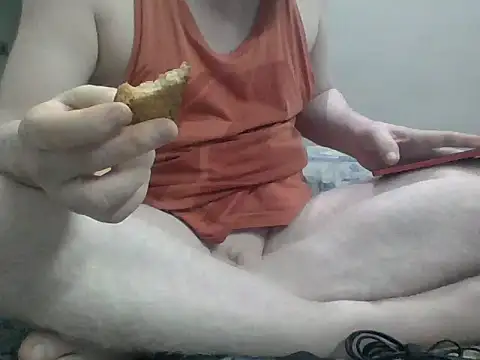 Snapshot of mohnis76 chatting on 08/07/26, 06:48 mohnis76 online show from 08/07/26, 06:48