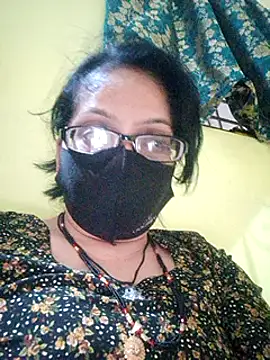 Snapshot of heenage chatting on 12/05/24, 02:55 heenage online show from 12/05/24, 02:55