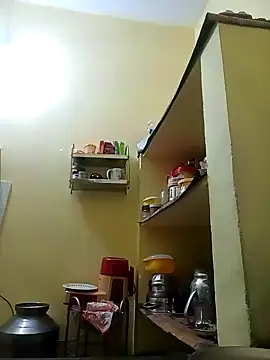 Snapshot of heenage chatting on 12/21/24, 12:16 heenage online show from 12/21/24, 12:16