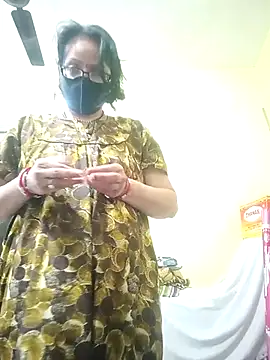 Snapshot of heenage chatting on 02/16/25, 04:09 heenage online show from 02/16/25, 04:09