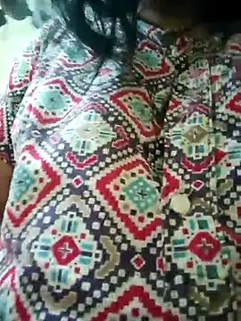 Snapshot of heenage chatting on 02/24/25, 03:23 heenage online show from 02/24/25, 03:23