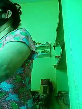 Snapshot of heenage chatting on 03/15/25, 05:08 heenage online show from 03/15/25, 05:08