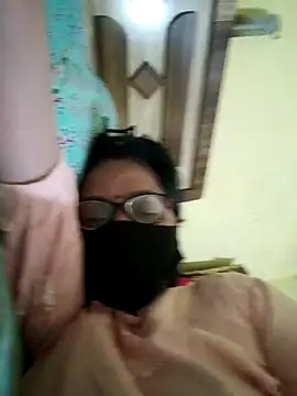 Snapshot of heenage chatting on 09/12/25, 08:14 heenage online show from 09/12/25, 08:14