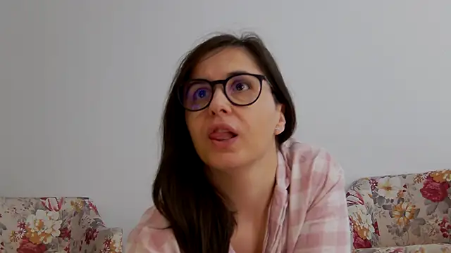 SophieeRain online show from 10/17/25, 08:39