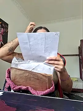 luuhcat09 online show from 03/12/25, 01:19