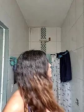 luuhcat09 online show from 01/18/26, 01:48