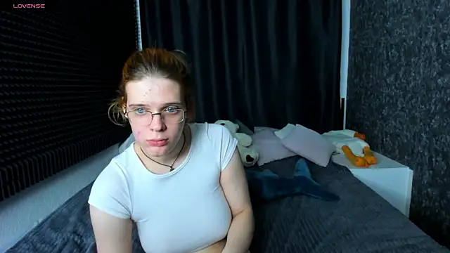 KIKI Krash online show from 01/27/25, 04:54