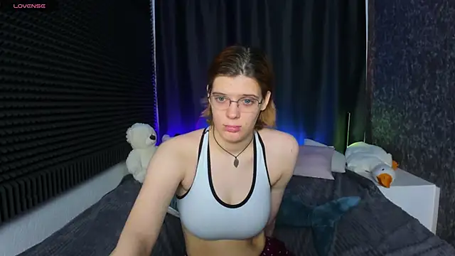 KIKI Krash online show from 02/04/25, 10:10