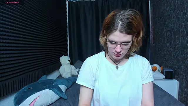 KIKI Krash online show from 02/20/25, 10:27