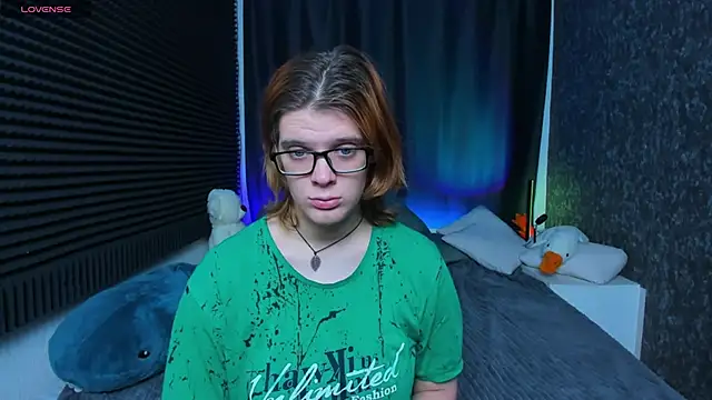 KIKI Krash online show from 02/28/25, 03:15