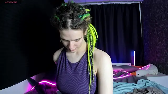 KIKI Krash online show from 12/20/25, 10:44