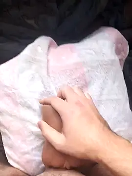 Snapshot of mattarm3122 chatting on 11/09/25, 01:09 mattarm3122 online show from 11/09/25, 01:09