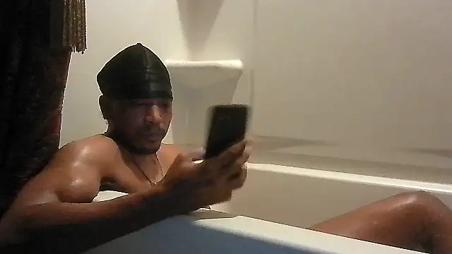 bigboytoy912 online show from 04/11/26, 11:31